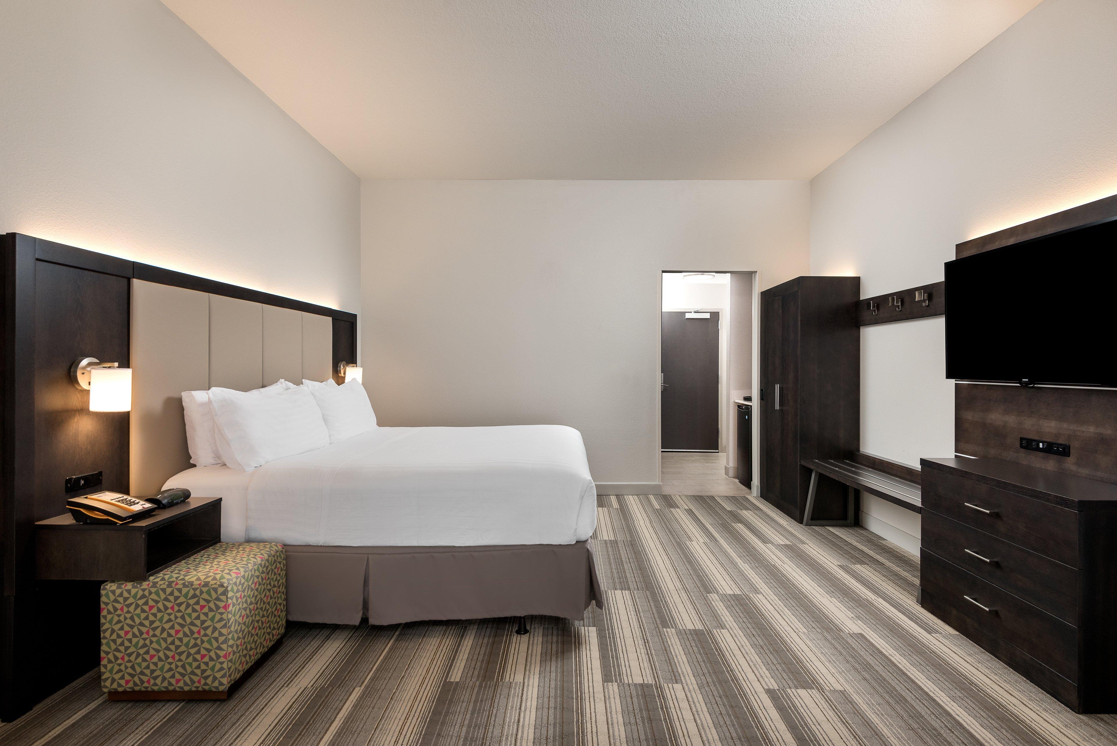 Holiday Inn Express & Suites Lakeland South, An Ihg Hotel Exterior photo